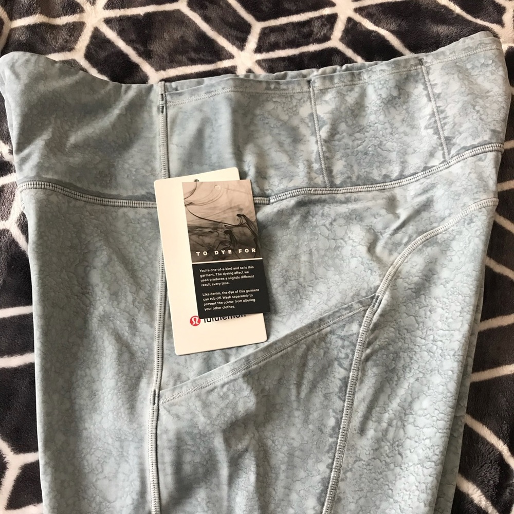 Lululemon Tights Tie Dye - Picture 7 of 8